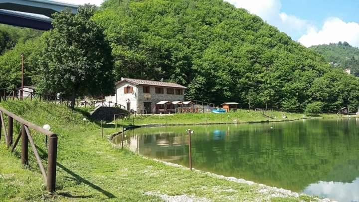 Taverna Del Dolmen Millesimo Bagian luar foto